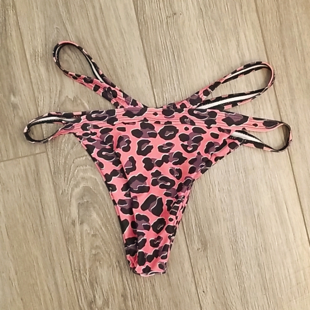 SHEIN leopard bikini bottoms